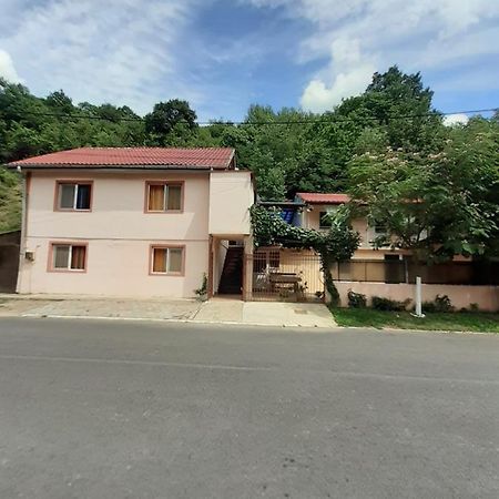 דירות באיילה הרקולנדה Casa Iza מראה חיצוני תמונה
