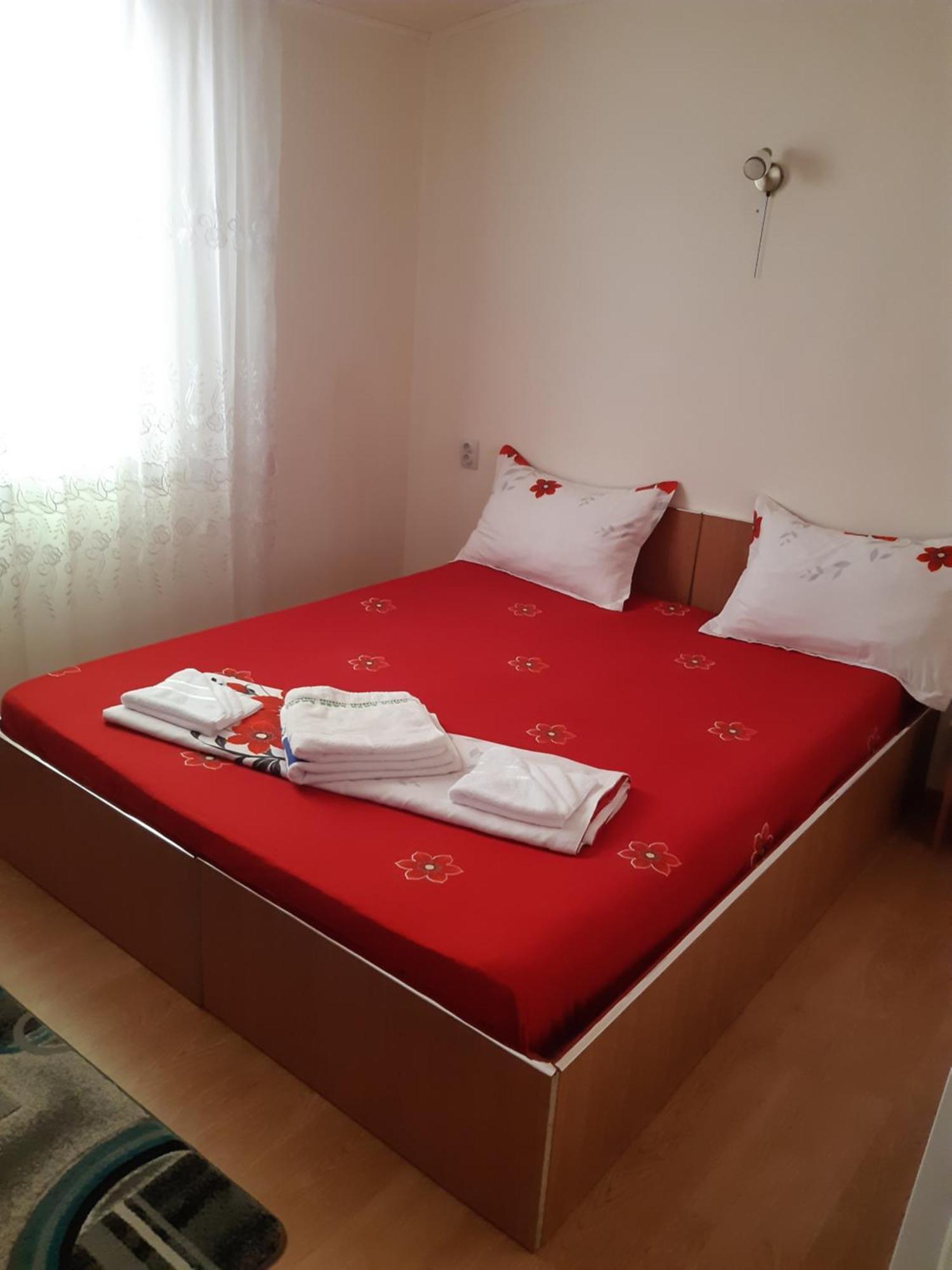 דירות באיילה הרקולנדה Casa Iza מראה חיצוני תמונה